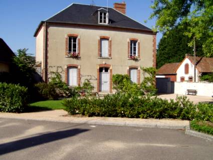 Presbytère et Maison Paroissiale